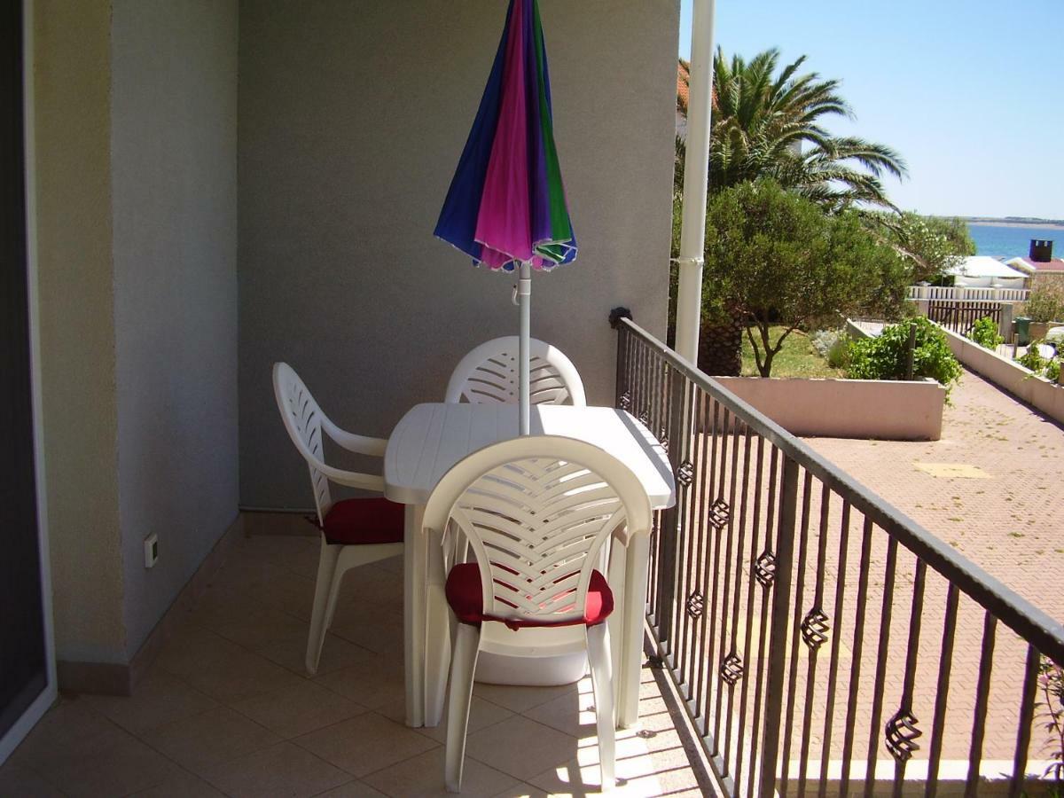 Water View Brand New Apartment, Short Stroll To Beach, Peaceful! Kosljun Exterior photo